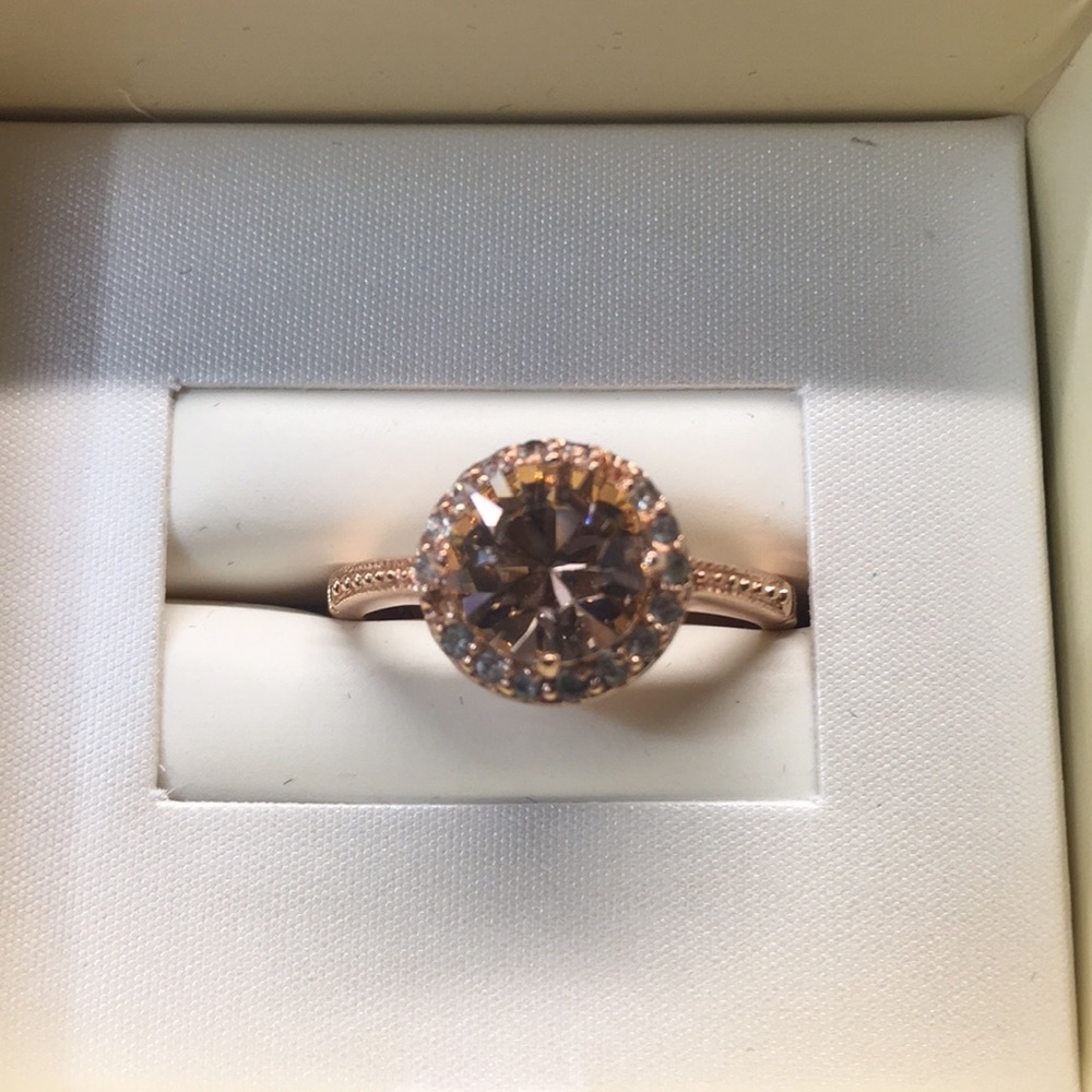 Rose gold ring - Picture 3 of 4